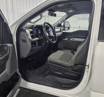 2023 Ford F350 Crew Cab, $44995. Photo 7