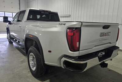 2020 GMC 3500 Crew Cab, $37995. Photo 5
