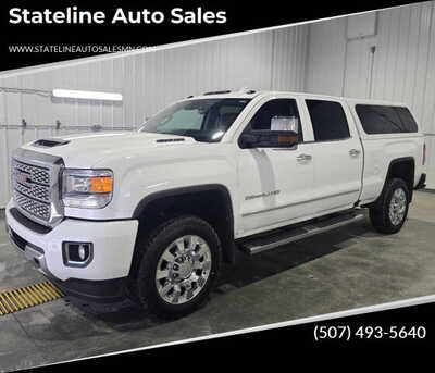 2018 GMC 2500 Crew Cab, $38995. Photo 1