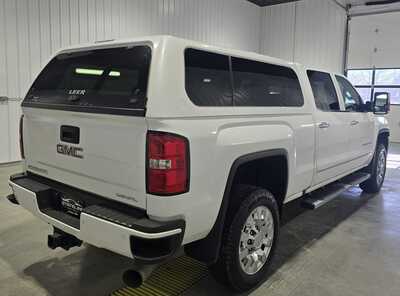 2018 GMC 2500 Crew Cab, $38995. Photo 5