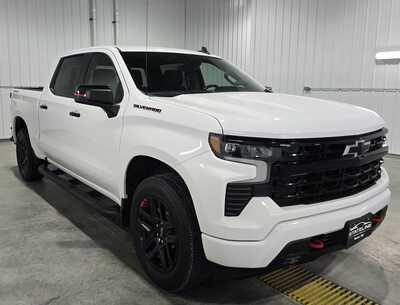 2022 Chevrolet 1500 Crew Cab, $33595. Photo 4