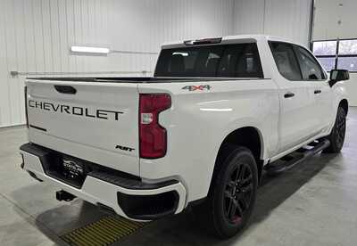 2022 Chevrolet 1500 Crew Cab, $33595. Photo 5