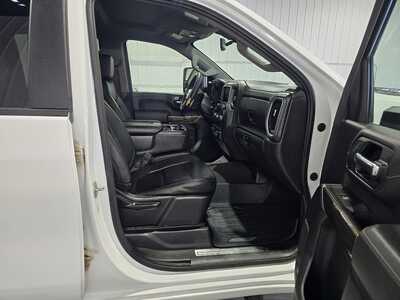 2020 Chevrolet 2500 Crew Cab, $29595. Photo 8