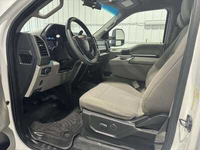 2019 Ford F250 Crew Cab, $25995. Photo 8