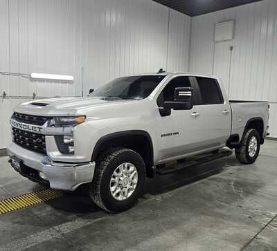 2020 Chevrolet 2500 Crew Cab, $38495. Photo 2