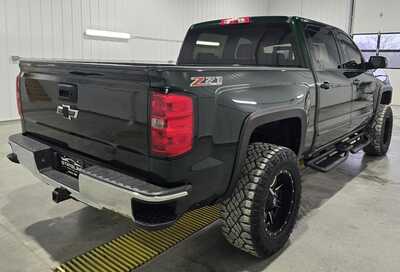 2015 Chevrolet 1500 Crew Cab, $17995. Photo 5