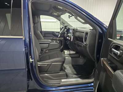 2022 GMC 3500 Crew Cab, $37495. Photo 8