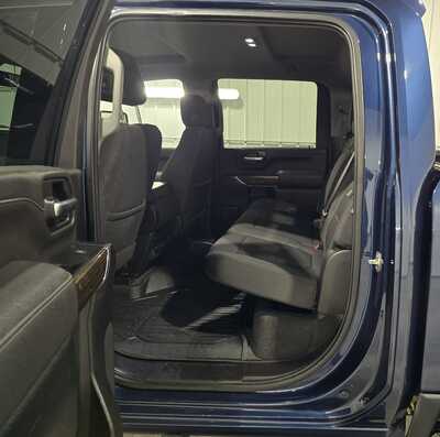 2022 GMC 3500 Crew Cab, $37495. Photo 9