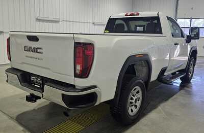 2021 GMC 3500 Crew Cab, $26995. Photo 5
