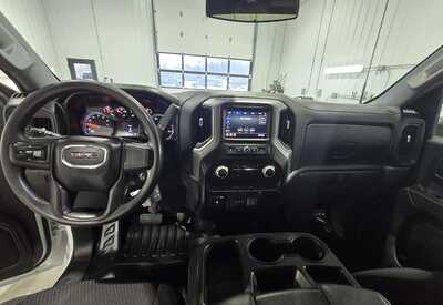 2021 GMC 3500 Crew Cab, $26995. Photo 9