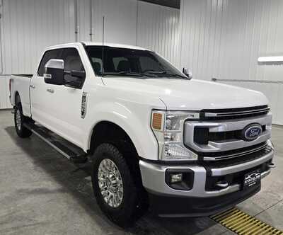 2022 Ford F250 Crew Cab, $31495. Photo 4