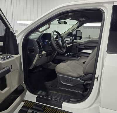 2022 Ford F250 Crew Cab, $31495. Photo 7
