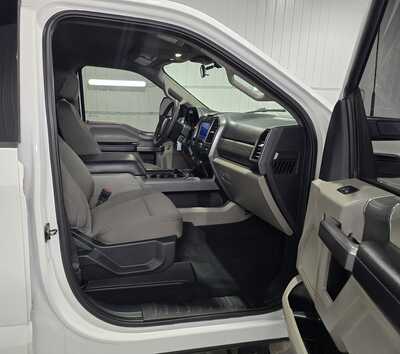 2022 Ford F250 Crew Cab, $31495. Photo 8