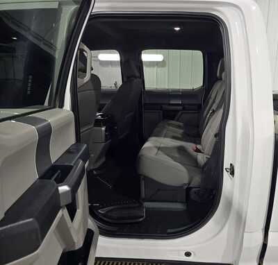 2022 Ford F250 Crew Cab, $31495. Photo 9