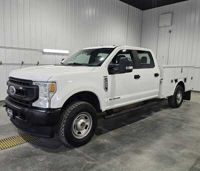 2020 Ford F350 Crew Cab, $34495. Photo 2