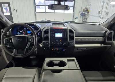 2020 Ford F350 Crew Cab, $34495. Photo 10
