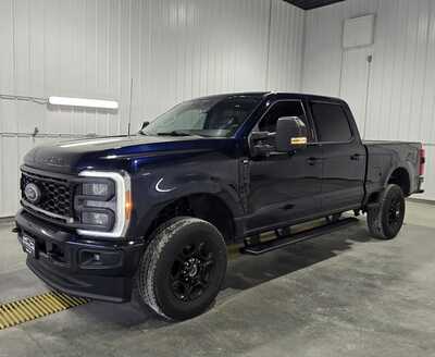 2023 Ford F250 Crew Cab, $38795. Photo 2