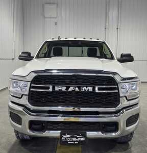 2020 RAM 3500 Reg Cab, $28795. Photo 3