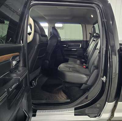 2015 RAM 2500 Crew Cab, $26995. Photo 9