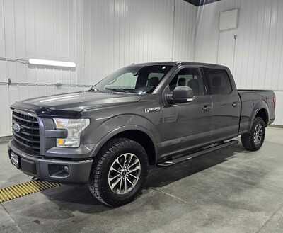 2016 Ford F150 Crew Cab, $10995. Photo 2