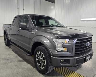 2016 Ford F150 Crew Cab, $10995. Photo 4