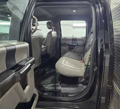 2018 Ford F450-8000, $28995. Photo 12