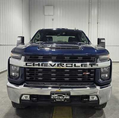 2021 Chevrolet 3500 Crew Cab, $42995. Photo 3