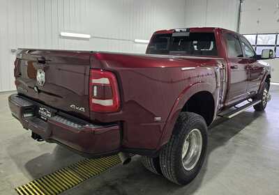 2020 RAM 3500 Crew Cab, $38995. Photo 5