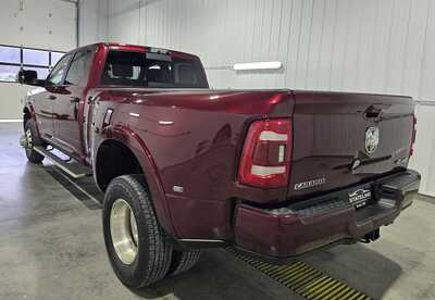 2020 RAM 3500 Crew Cab, $38995. Photo 6