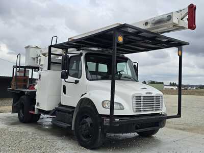 2013 Freightliner , $59995. Photo 4
