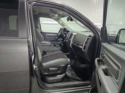 2016 RAM 2500 Crew Cab, $27495. Photo 8