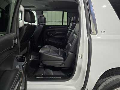 2018 Chevrolet Suburban, $13495. Photo 8