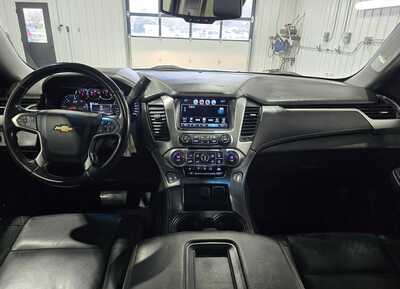 2018 Chevrolet Suburban, $13495. Photo 10