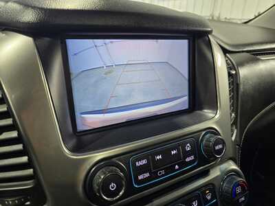 2018 Chevrolet Suburban, $13495. Photo 12