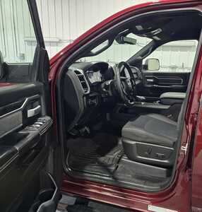 2019 RAM 3500 Crew Cab, $36795. Photo 7