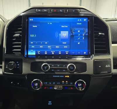 2022 Ford F350 Crew Cab, $58995. Photo 11
