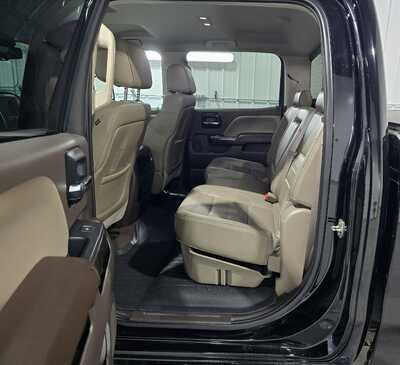 2015 GMC 3500 Crew Cab, $34295. Photo 8