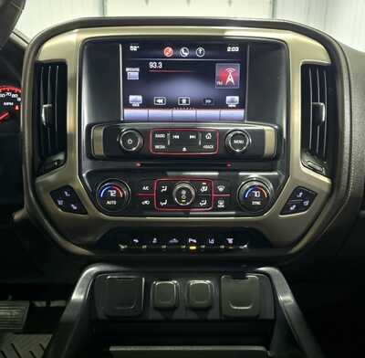 2015 GMC 3500 Crew Cab, $34295. Photo 11