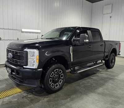 2023 Ford F250 Crew Cab, $41995. Photo 2