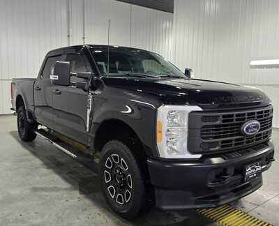 2023 Ford F250 Crew Cab, $41995. Photo 4