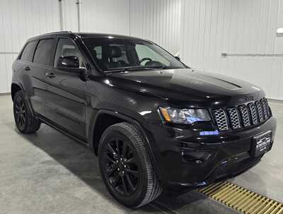 2020 Jeep Grand Cherokee, $18995. Photo 4