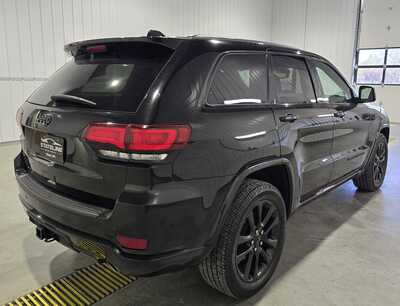 2020 Jeep Grand Cherokee, $18995. Photo 5