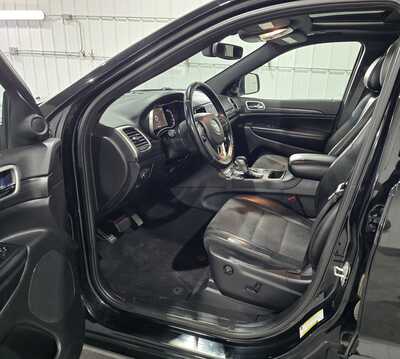 2020 Jeep Grand Cherokee, $18995. Photo 7