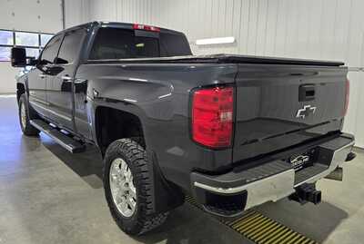 2019 Chevrolet 2500 Crew Cab, $36495. Photo 6