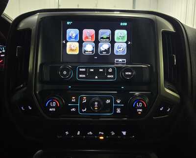 2019 Chevrolet 2500 Crew Cab, $36495. Photo 11