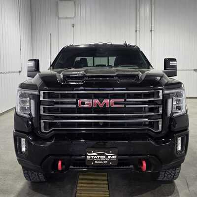 2021 GMC 3500 Crew Cab, $48995. Photo 3