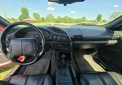 1996 Chevrolet Camaro, $9995. Photo 11
