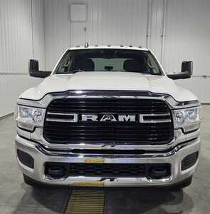 2019 RAM 3500 Crew Cab, $38495. Photo 3