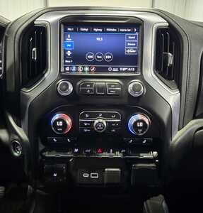 2020 GMC 3500 Crew Cab, $30995. Photo 11