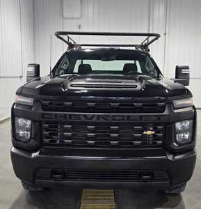 2021 Chevrolet 2500 Crew Cab, $25995. Photo 3